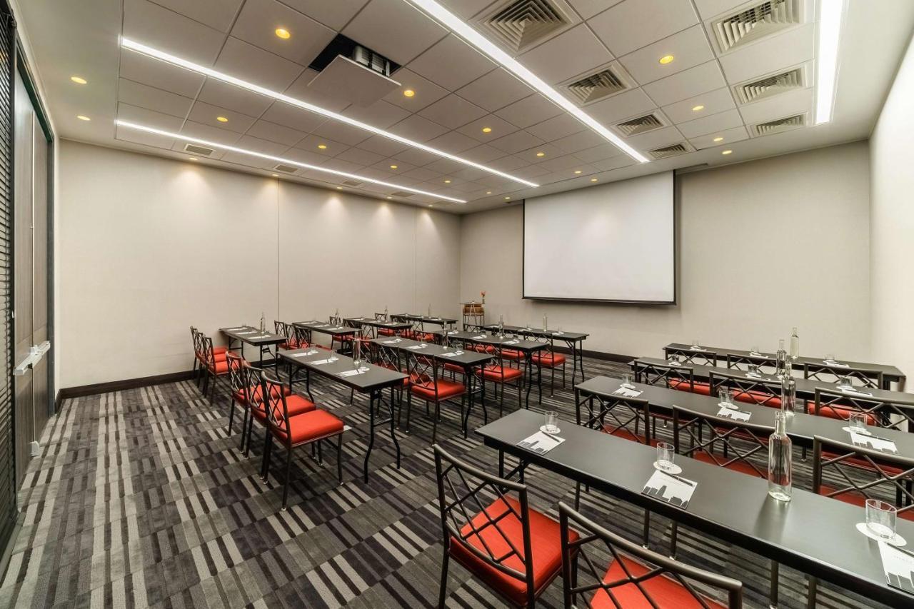 Hyatt Centric Las Condes サンティアゴ エクステリア 写真